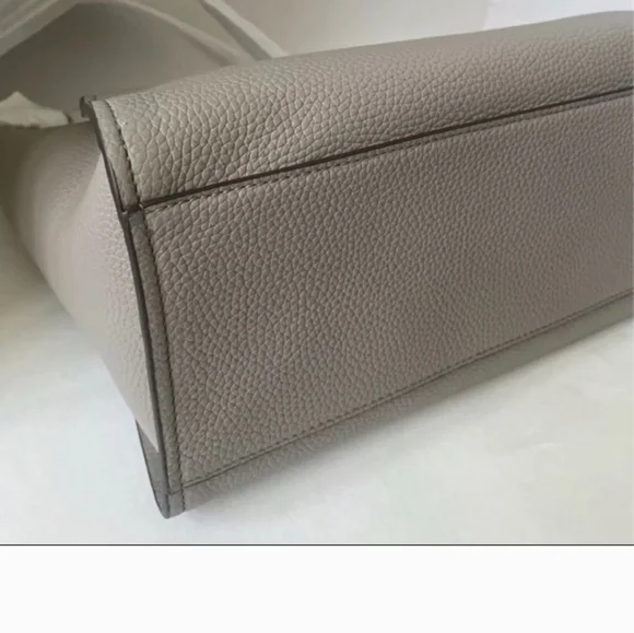 Tory Burch Britten Small Slouch - Picture 4 of 5